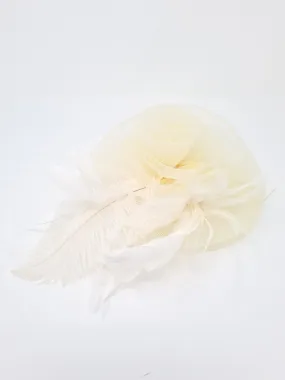 Cream Feather Slide Fascinator