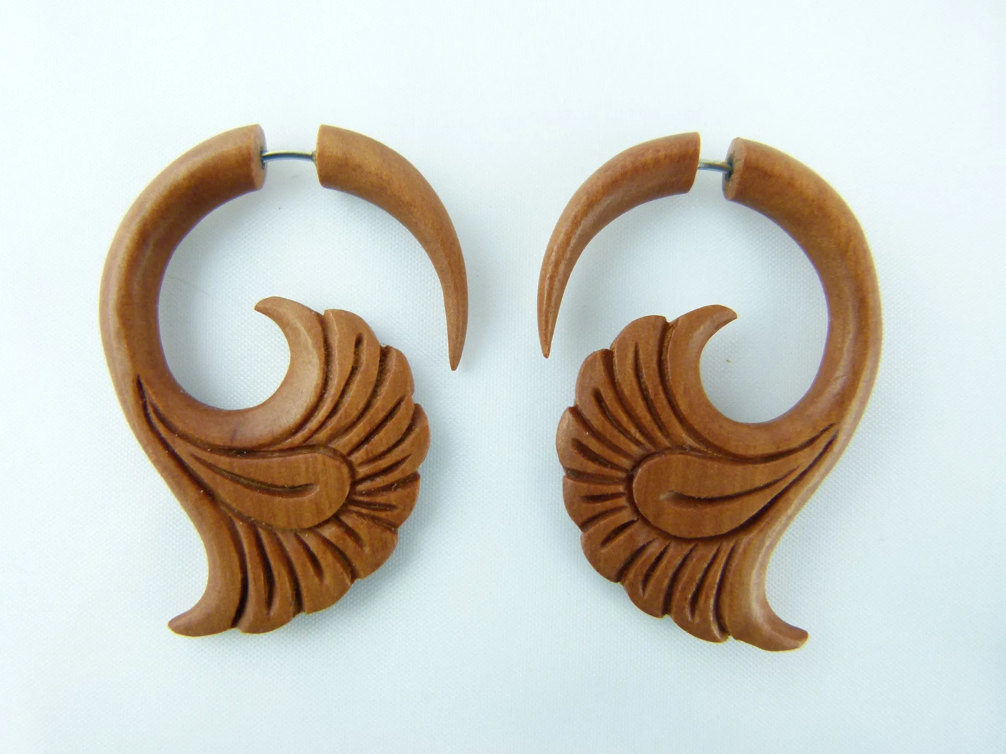 Stretch Plug Hangers - Carved Wood Ear Stretcher (Pair) - A039